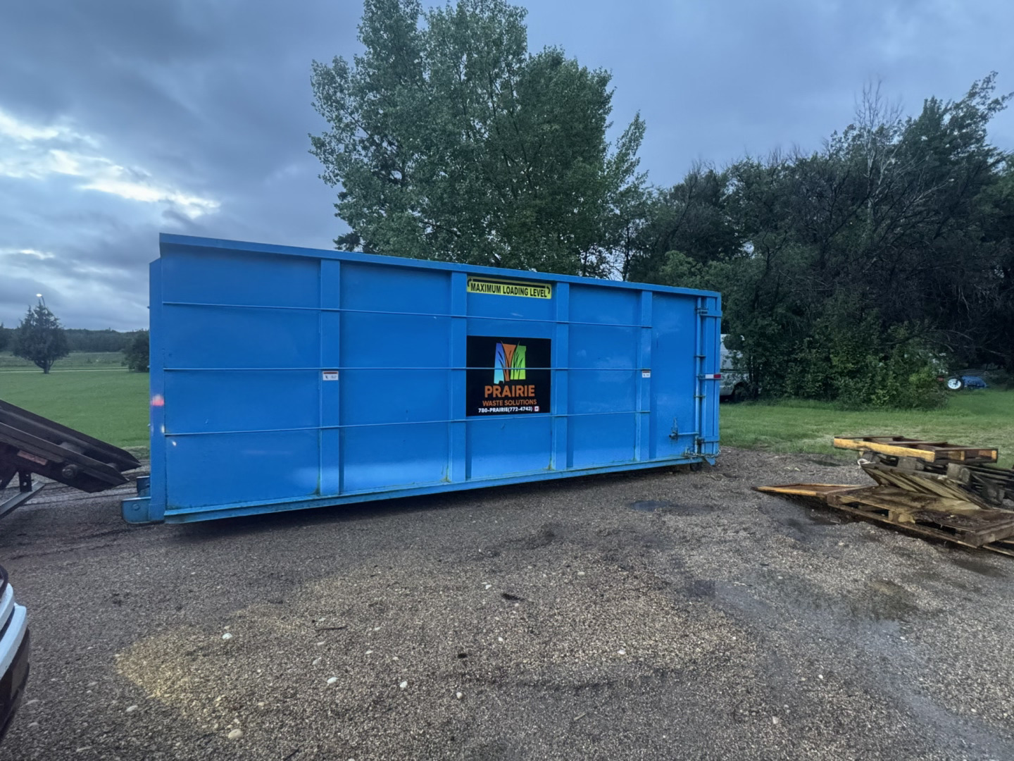 40 yard roll off construction bin